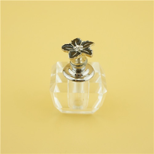Factory Price Customized Fashion Perfume Glass Bottle