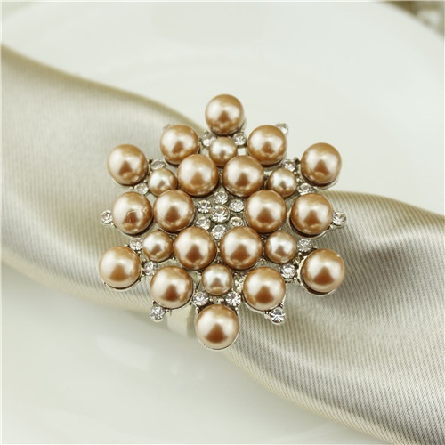 Metal Napkin Ring / Pearls Flower Napkin Ring For Table Decor