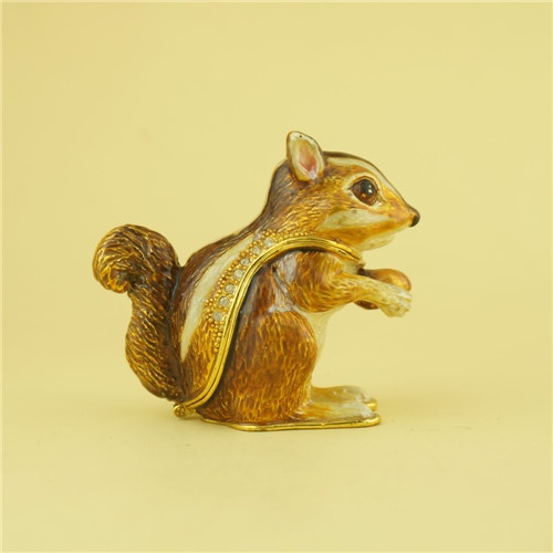 Pewter jewelry box / Cute little squirrel pewter jewelry box