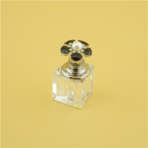 Fresh pastoral style mini crystal perfume bottle/Best-selling Gifts