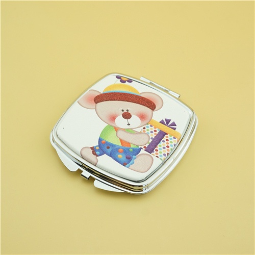 Personalized compact mirror/portable makeup mirror