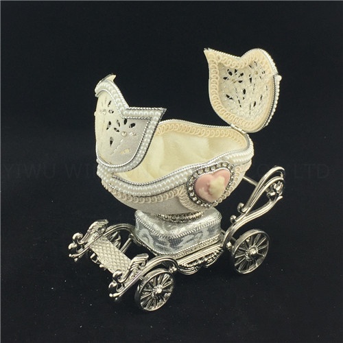 Handmade real goose egg romantic carriage music box keepsake