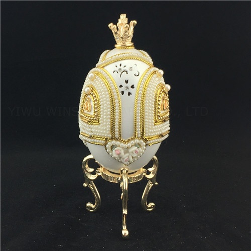 Decorative jewelry box/Keepsake/Trinket gift