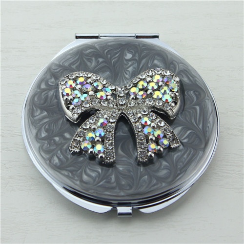 Pretty bowknot compact mirror