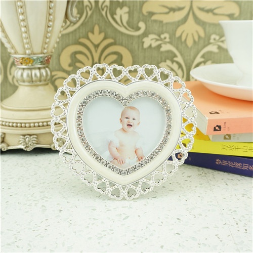 Metal photo frame / heart photo frame